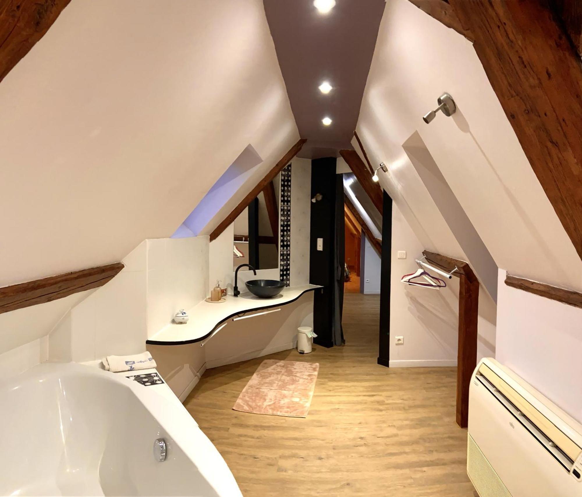 I-Love-Colmar - Le 8 De Coeur - Garage Gratuit Luaran gambar